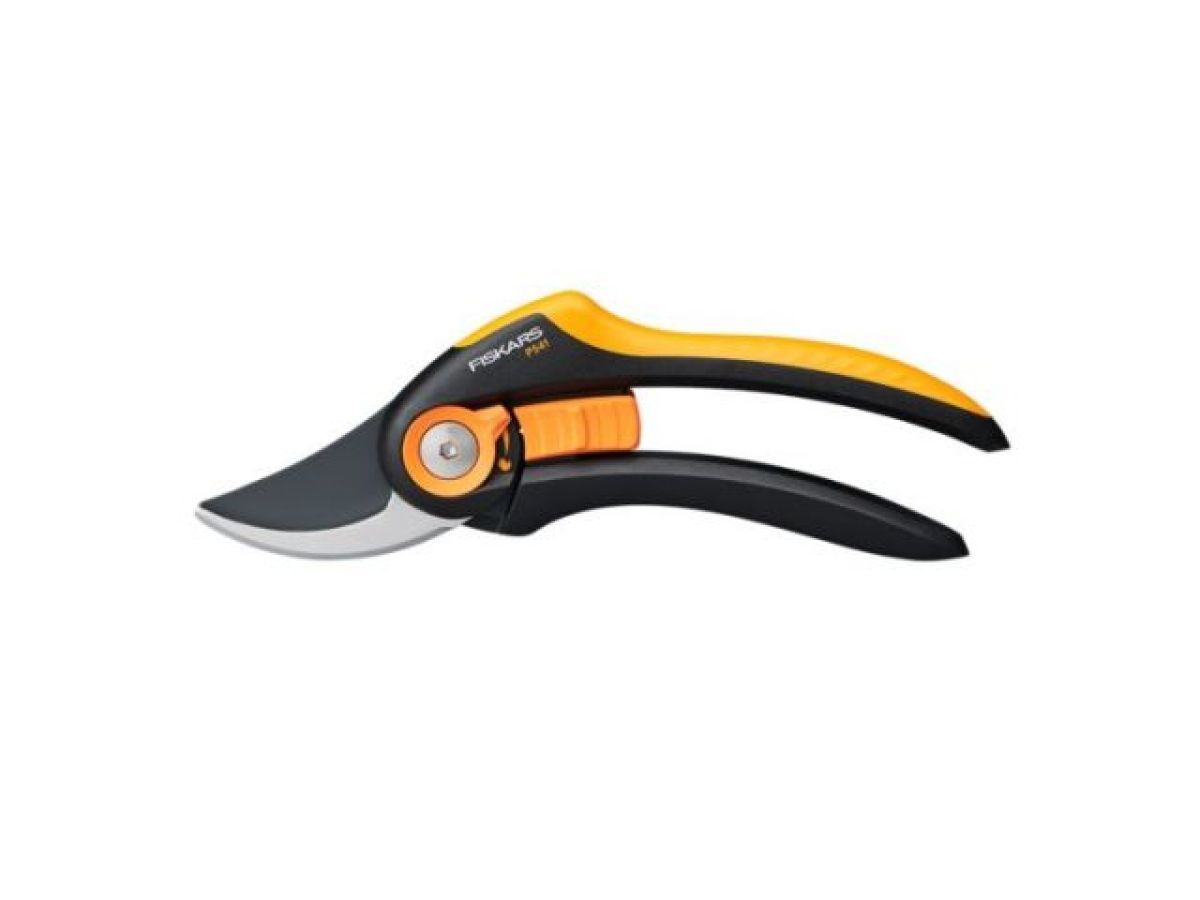 Секатор Fiskars Plus Smartfit P541