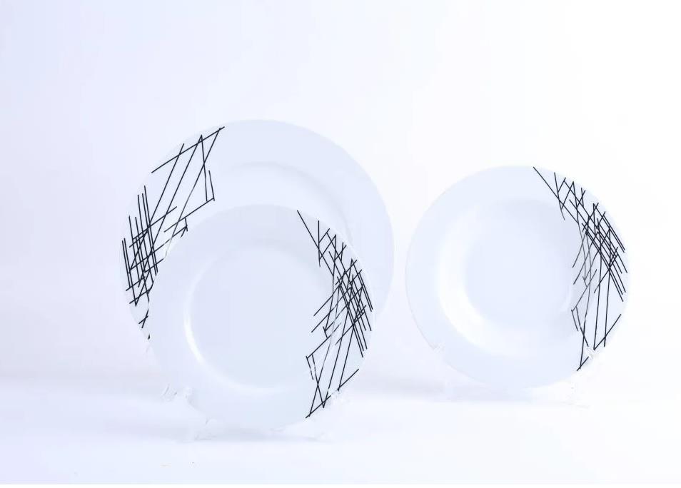 Столовый сервиз Bekker BK-9811 Day&Night 18 пр.