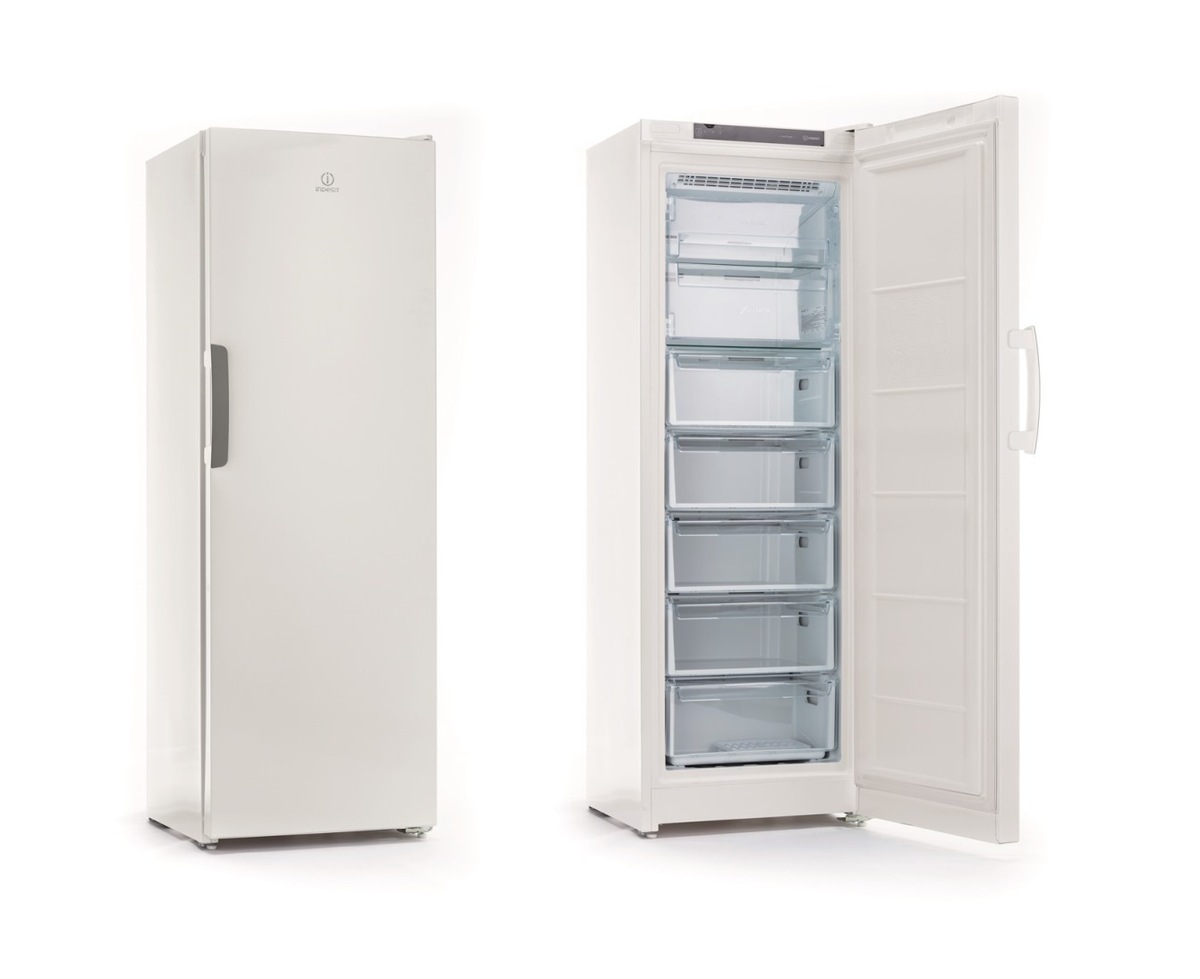 Морозильник Indesit DFZ 5175