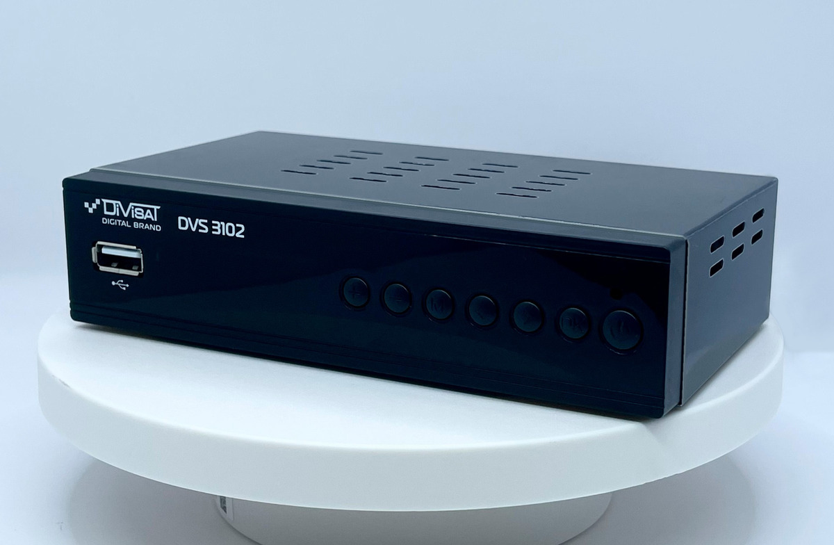 Ресивер DIVISAT DVS-3102