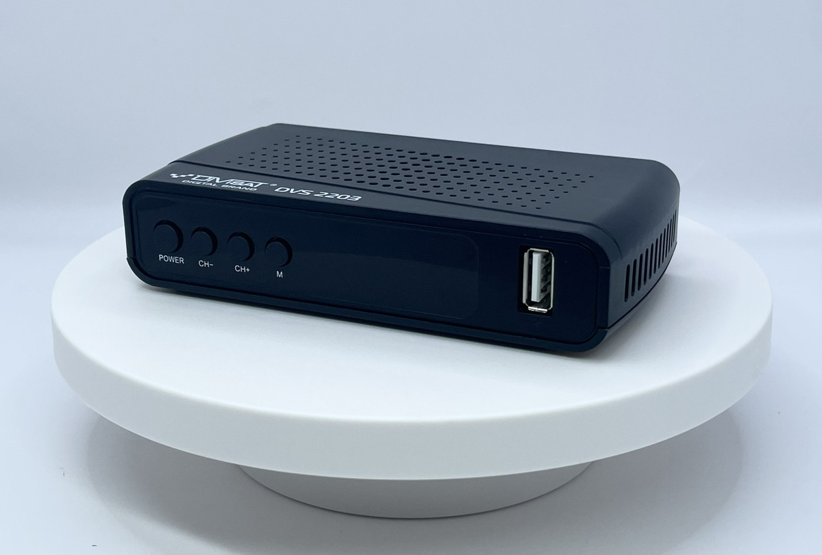 Ресивер DIVISAT DVS-2203