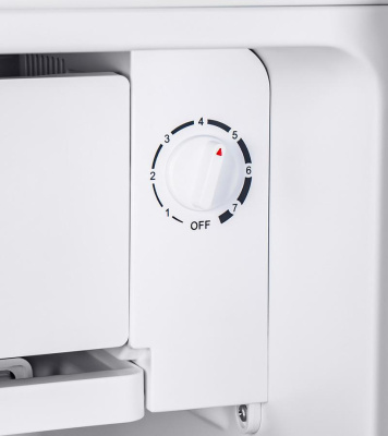 Холодильник Maunfeld MFF83W