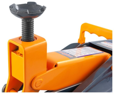 Домкрат подкатной гидравлический Ombra  OHT203 (3 т)