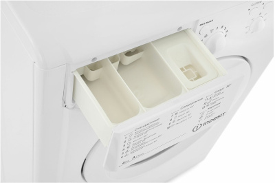 Стиральная машина Indesit IWUB 4105 (CIS)