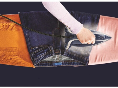 Утюг Tefal FV6872E0 синий/серебряный