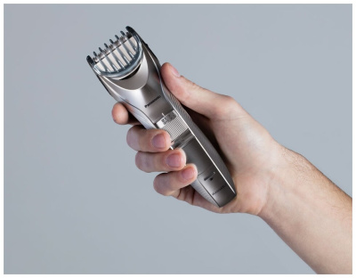 Машинка для стрижки волос Panasonic ER-GC71-S520