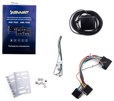 Автомагнитола SWAT AHR-7020