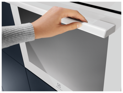 Электрический духовой шкаф Electrolux EZF5C50