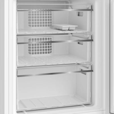 Встраиваемый холодильник Indesit IBD 18