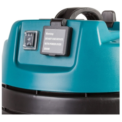 Пылесос строительный Bort BSS-1440-Pro