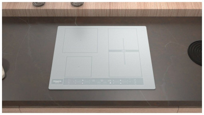 Индукционная варочная поверхность Hotpoint-Ariston HB 8460B NE/W