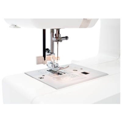 Швейная машина Janome EL-120